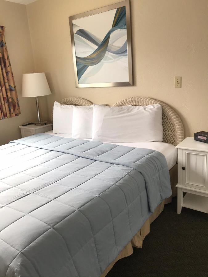 Carlton House Motel And Suites セント・ピート・ビーチ エクステリア 写真