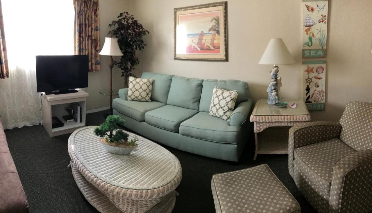 Carlton House Motel And Suites セント・ピート・ビーチ エクステリア 写真