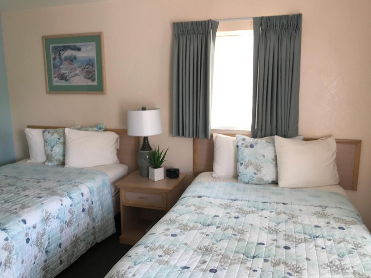 Carlton House Motel And Suites セント・ピート・ビーチ エクステリア 写真